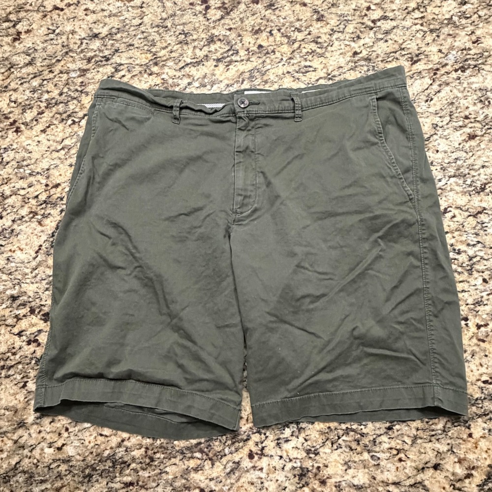 Goodfellow & Co Linden Shorts Mens 40 Olive Green Chino Flat Front 10.5 Inseam